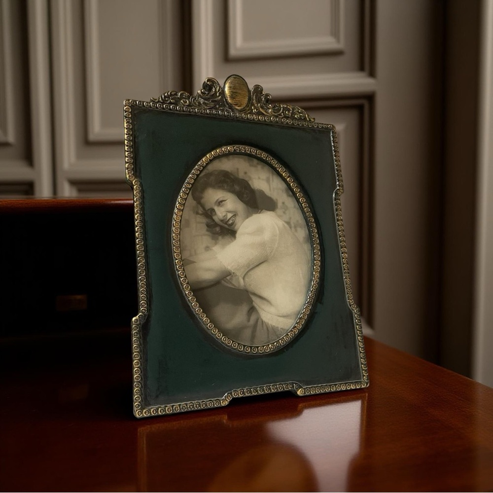 Vintage Emerald Green Bakelite-Style Picture Frame – Boho 1980s Decor